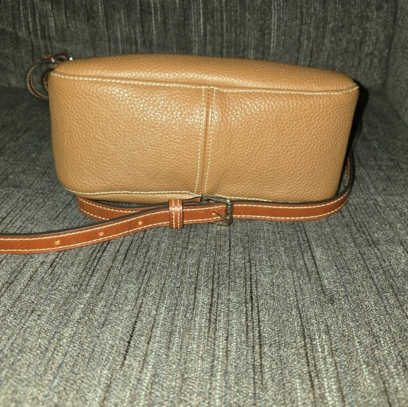 Dooney and Bourke Crossbody Bag - Picture 4 of 6